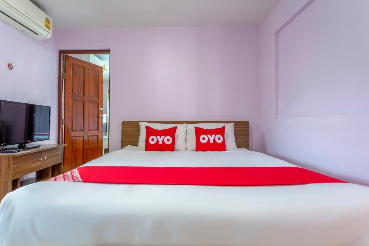 Oyo 1053 Bloom Guest House Чиангмай Экстерьер фото